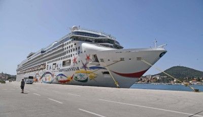 NORWEGIAN STAR, 08.06.2019. BY ZT - (2).JPG